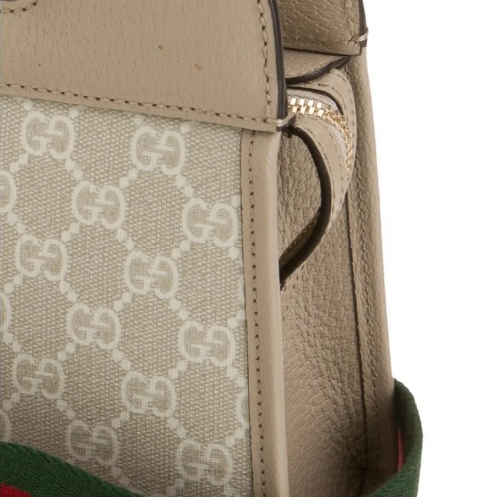 Gucci stylish gg